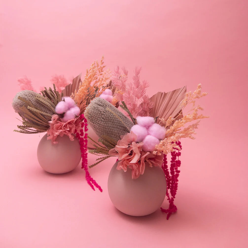 Barbie Pink Dried Flowers & Treats